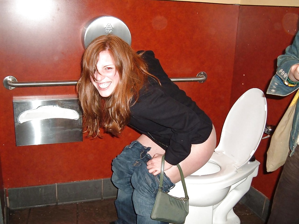 王座に就く
 #35029131