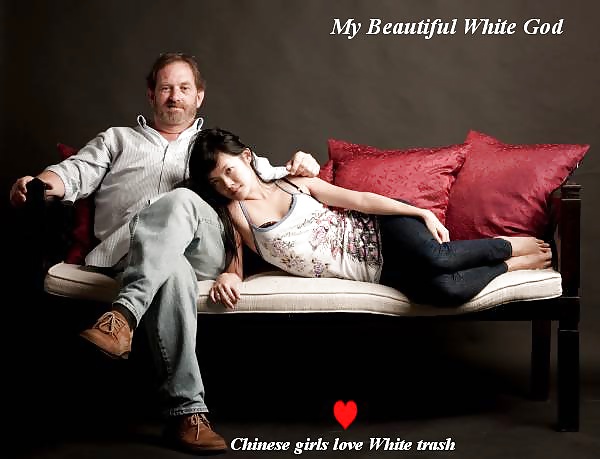 Chatte Asiatique Est Pour Coq Blanc #40857558