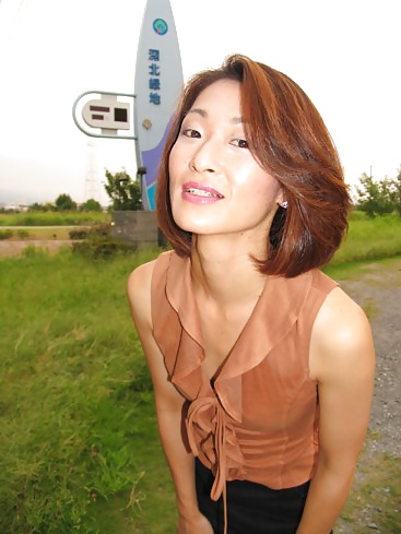 Mujer madura japonesa 17
 #24962347