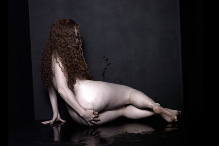 Modelo amateur-desnudo artístico
 #23319903
