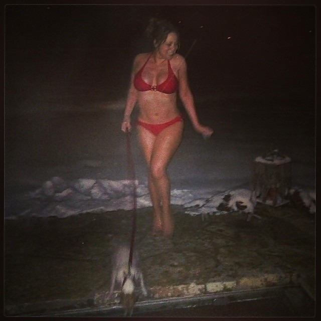 Mariah Carey in bikini 22.12.2013 #25740273