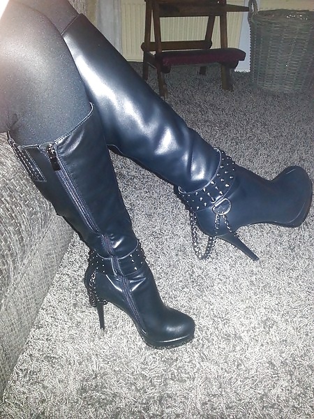 Heels and leather #26260293