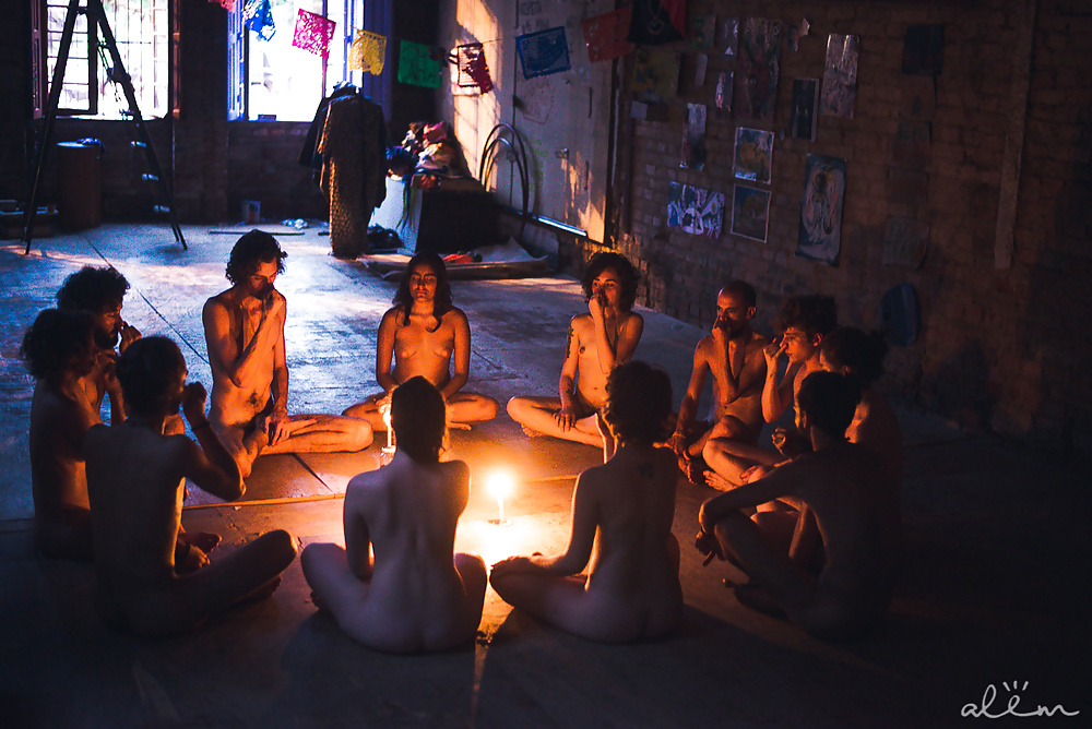 Public display 200 #38975269