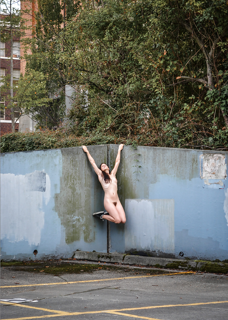 Public display 200 #38975362