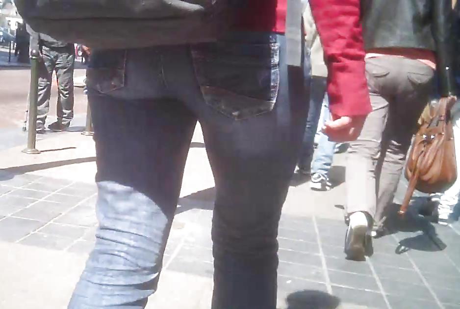 Nerd chick jeans ass
 #38007466
