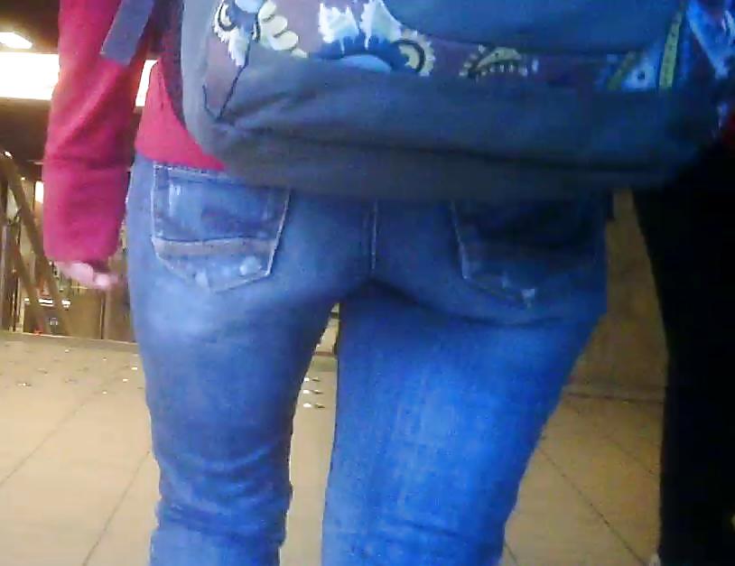 Nerd chick jeans ass
 #38007543