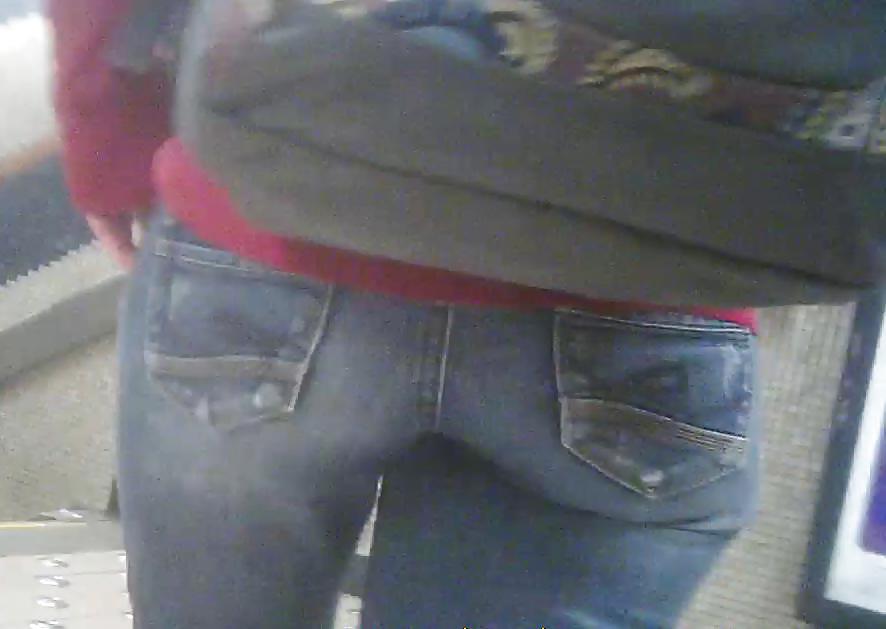 Nerd chick jeans ass
 #38007555