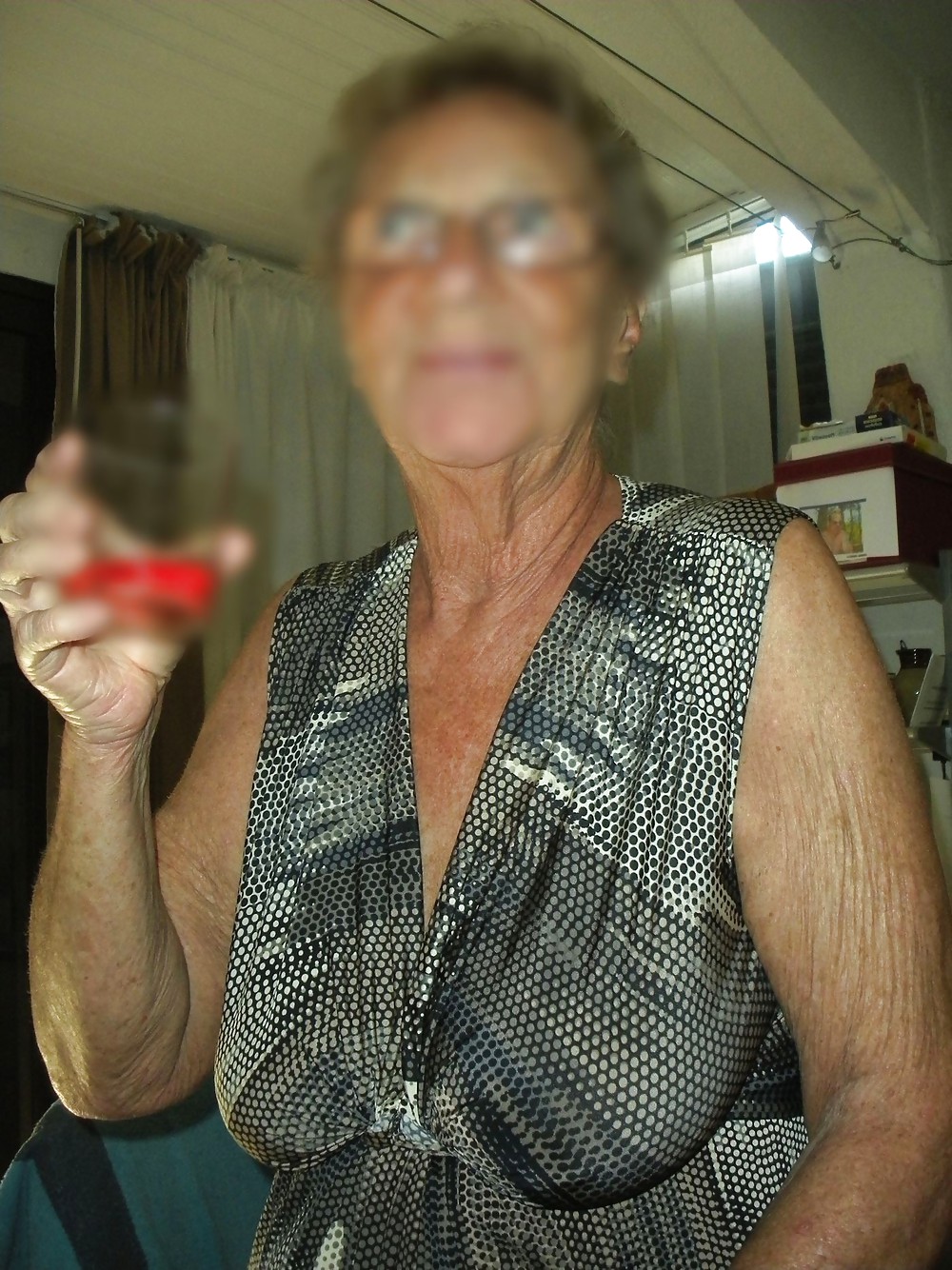 Mi Diosa Sra. Olga 82 años
 #36838015