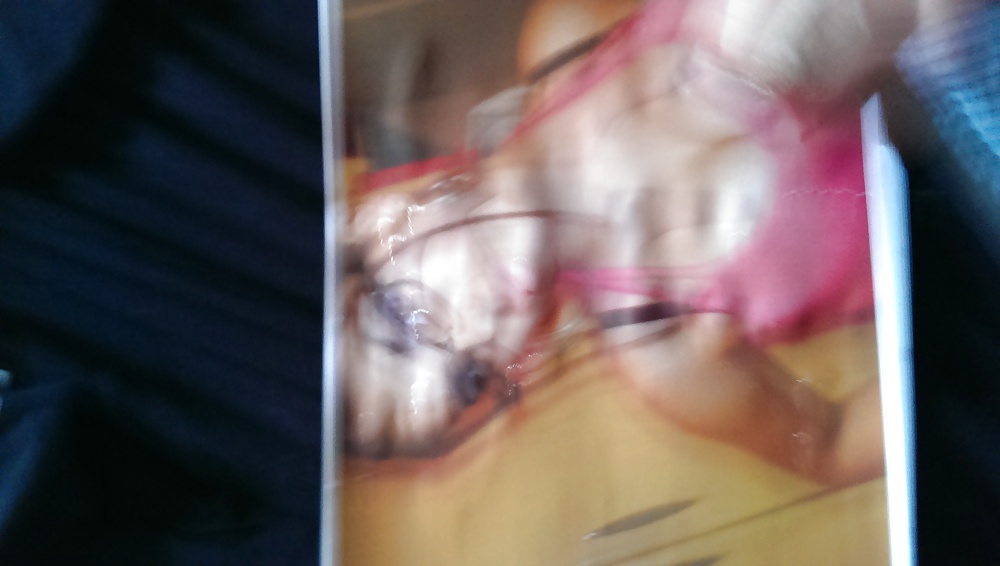 Natuky85 
 #24128342