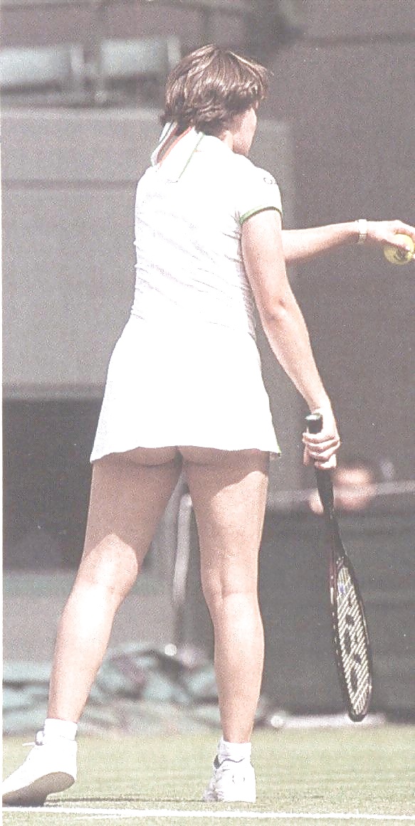 Martina hingis
 #25335801