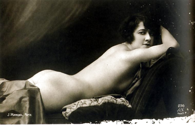 Retro Nude 1915 #32531091