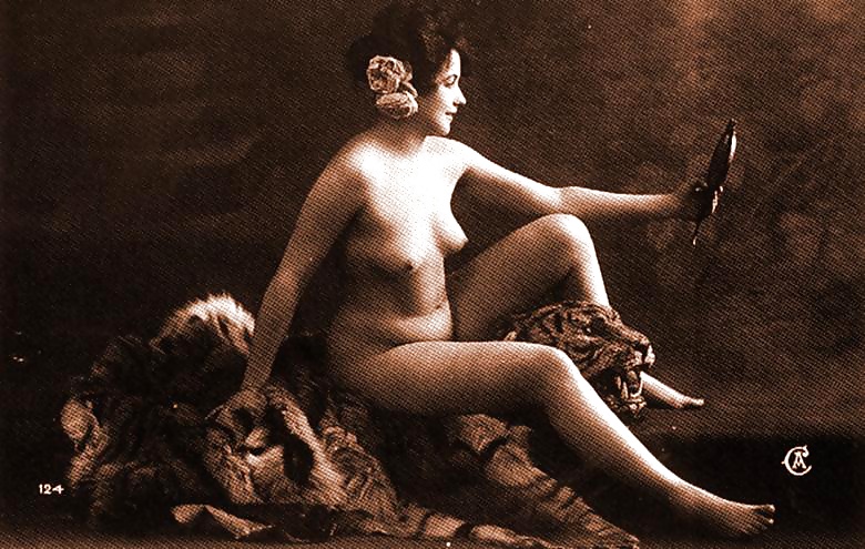 Retro Nude 1915 #32531099