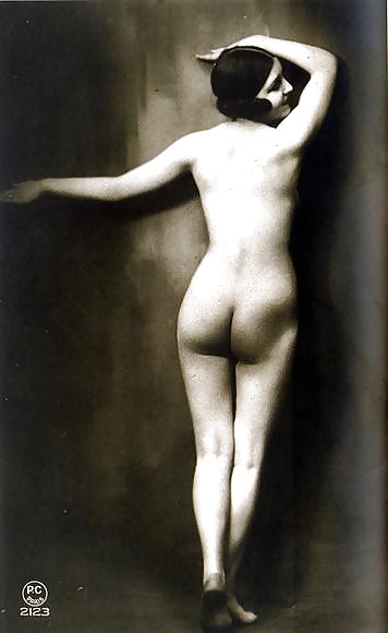 Retro Nude 1915 #32531103