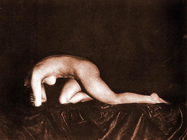 Retro Nude 1915 #32531154