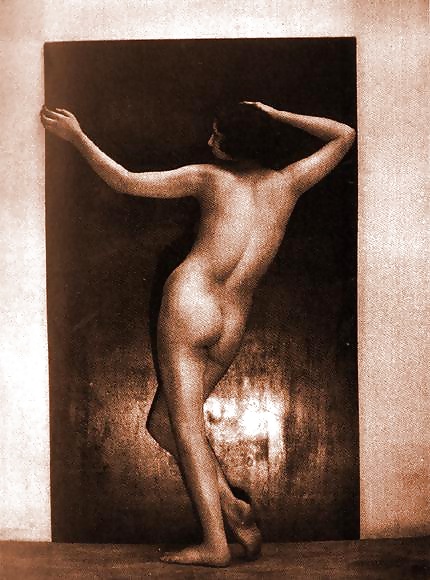 Retro nude 1915
 #32531156