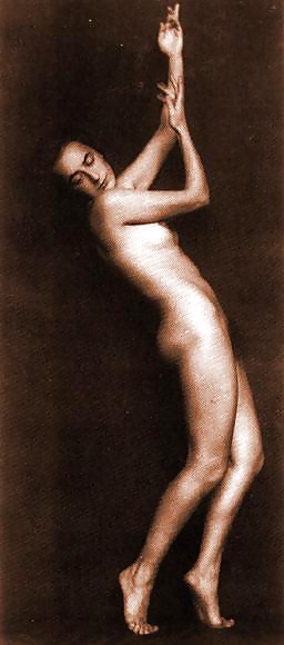 Retro nude 1915
 #32531239