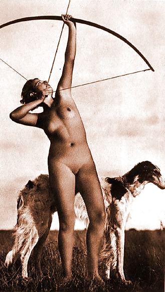 Retro Nude 1915 #32531323