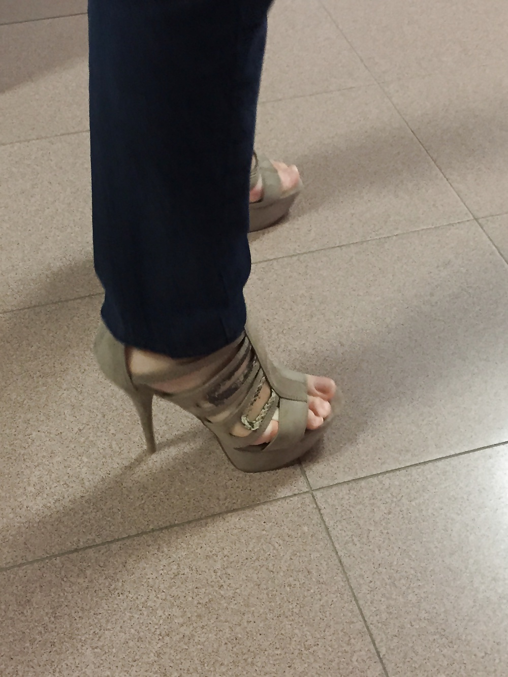 Candids of female feet #36371868