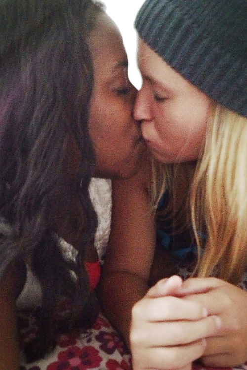 Interracial Lesbians #31196568