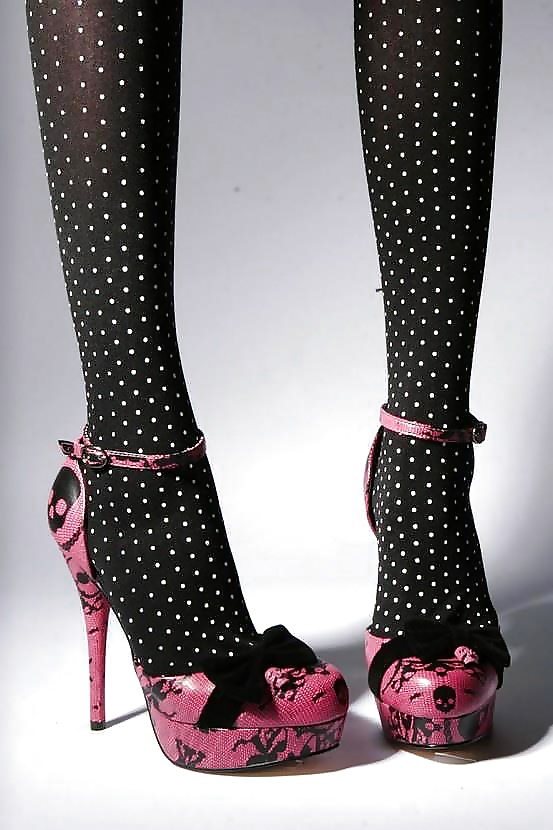 この靴が好き
 #29468882