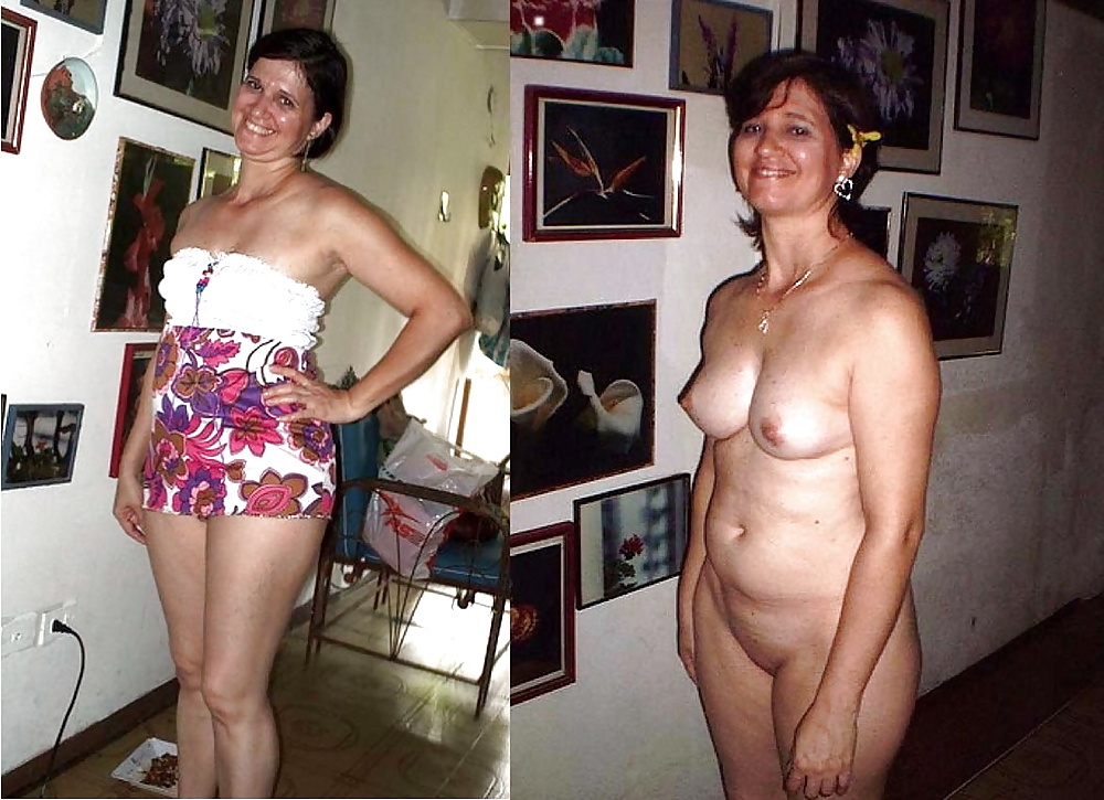 服を着た裸の女性の写真 233 
 #31154624