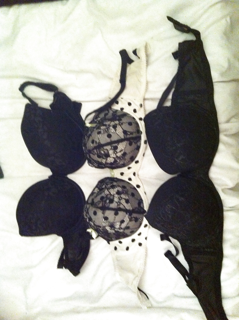 A few of em's bras 36f 