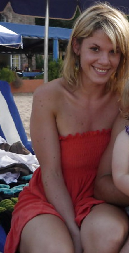 Amigos diferentes
 #40875896