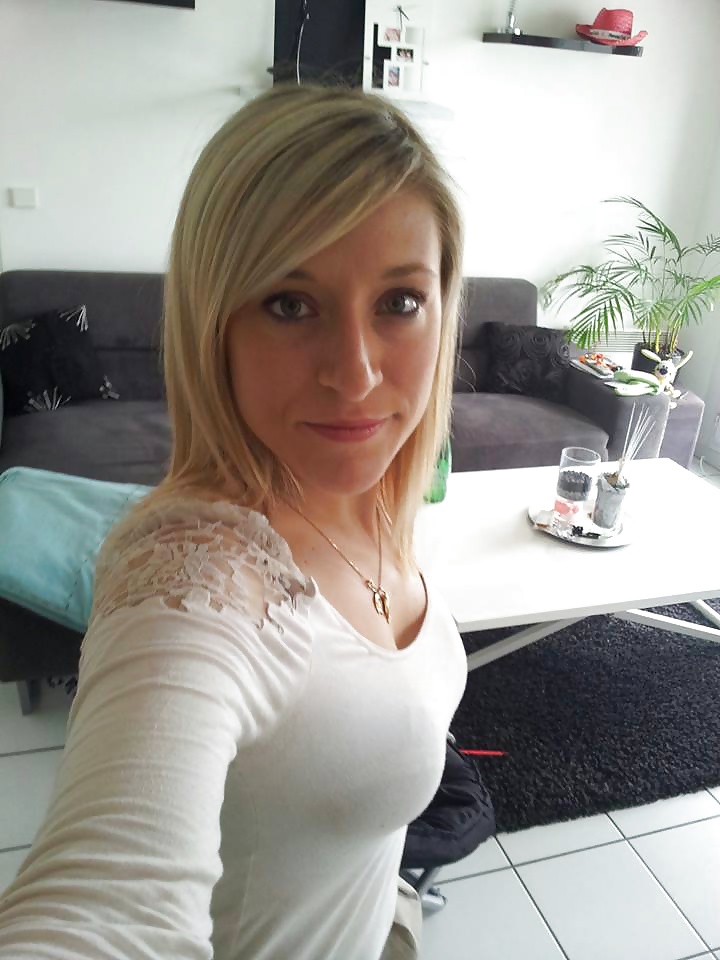 Amigos diferentes
 #40875915