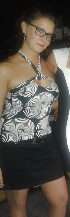 Amigos diferentes
 #40875923