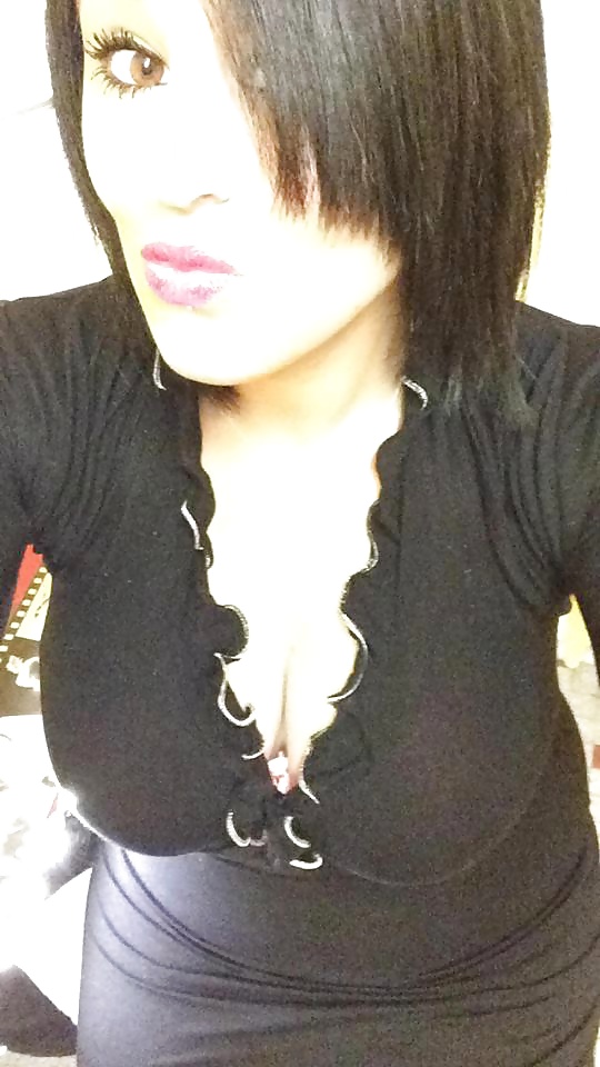 Amigos diferentes
 #40875931