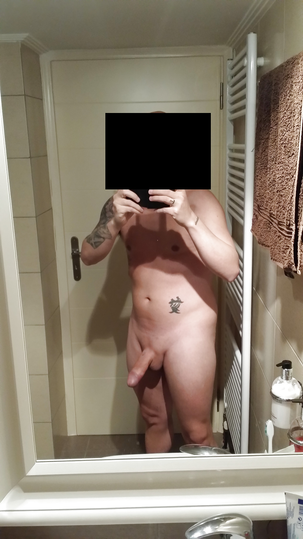 Hello  #27874968
