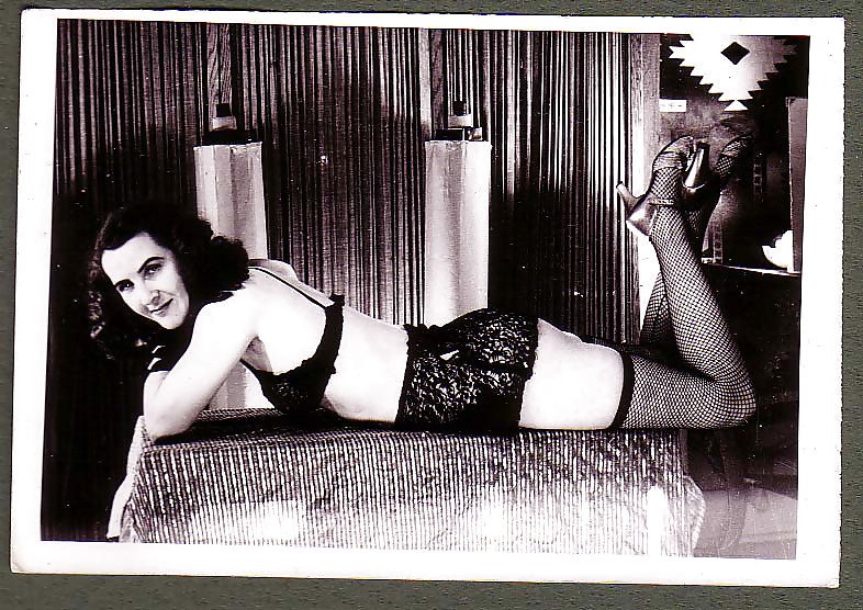 Vintage Erotic - Midle Xx Jahrhundert #23284246