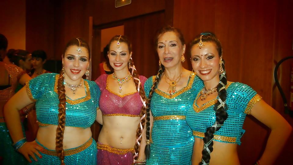 Gori caliente
 #33869930