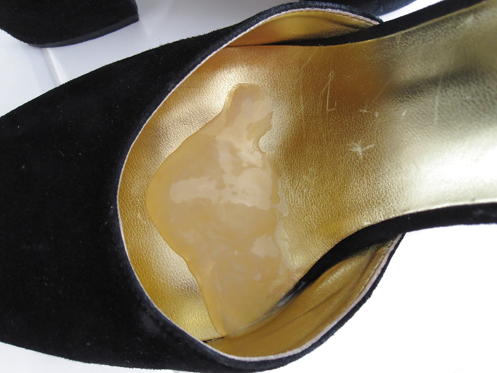 Black & Gold Nine West Heels Cummed #35155342