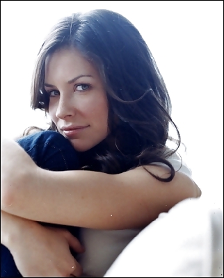 Evangeline Lilly Chaud Ce Qu'elle Usure Pt.2 #36899264