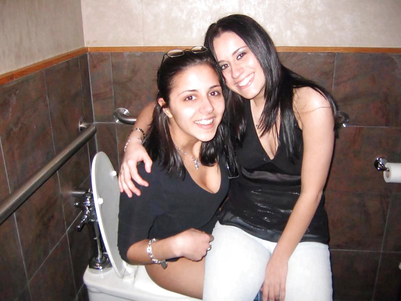 Girls On the Toilet #35340612