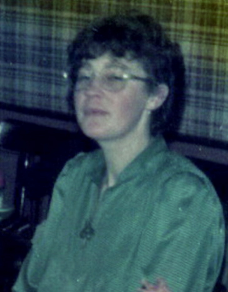 Corsage-prune
 #25615559