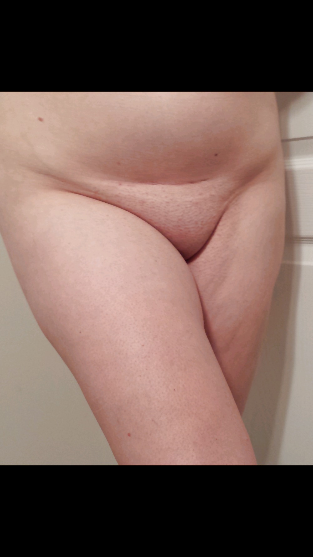Naked 38H big tits Lateshay #37011141