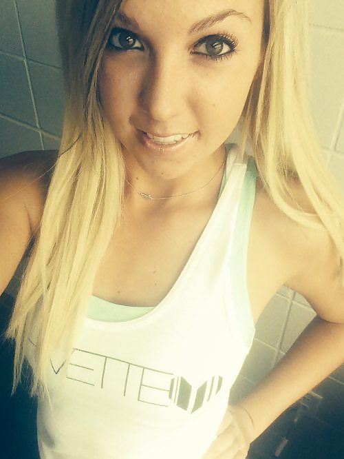 J' aime 238 mix
 #24467972