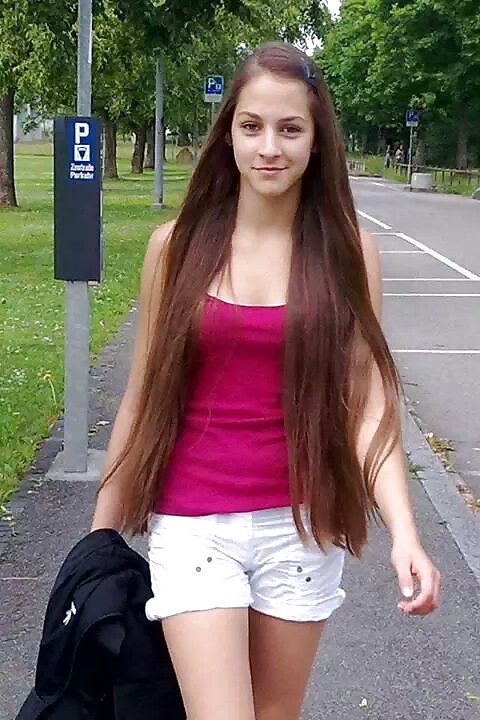 Long hair #33466064