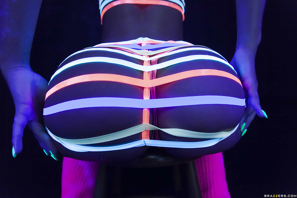 Jada stevens fluo
 #27598504