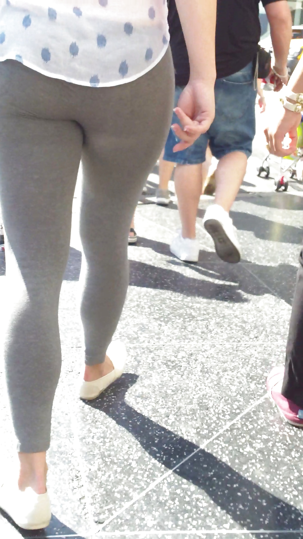 Teen ass & butt in sweatpants #37337324