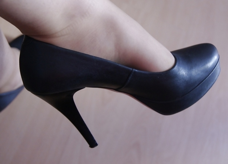 Sexy feet in high heels #25922644
