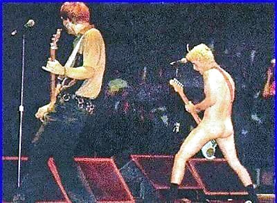 Web gallery: exhib #34381220