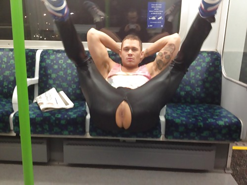 Web gallery: exhib #34381332
