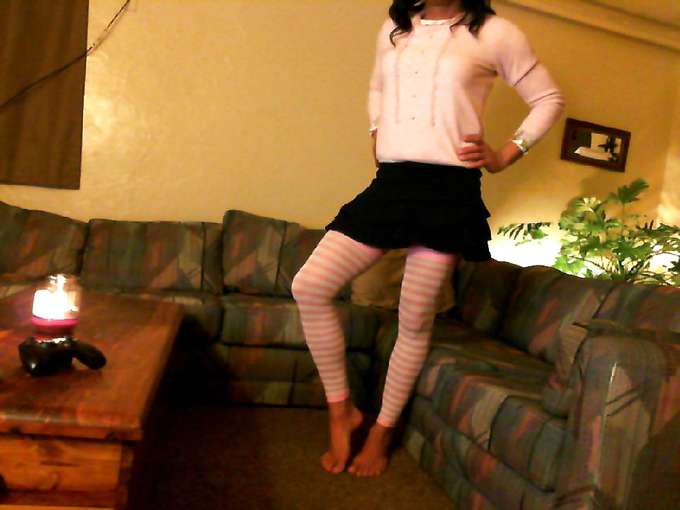 Cd lisa love nelle sue nuove calze rosa e tacchi da 5 pollici
 #25331057