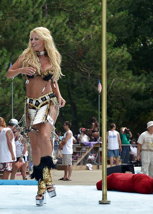 Maravillosas strippers
 #38772589