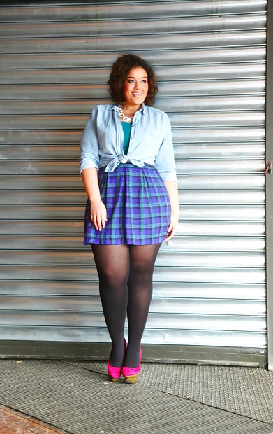 Full thighs in the mini 47 #28218595