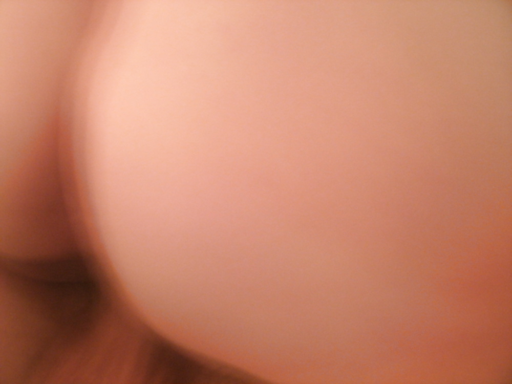 Yo y mi polla caliente en mi coño mojado
 #27432099