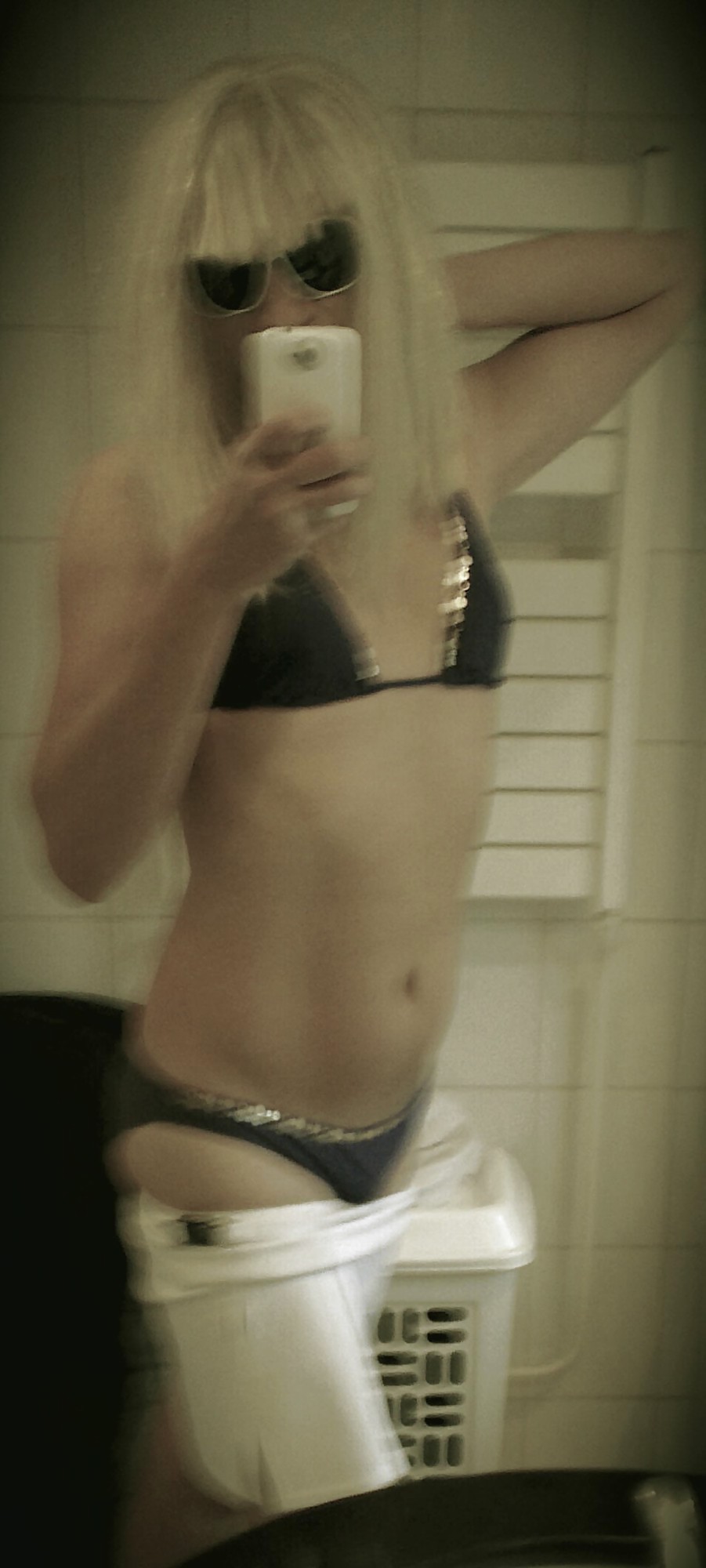 Kjshemale 2013
 #36085179